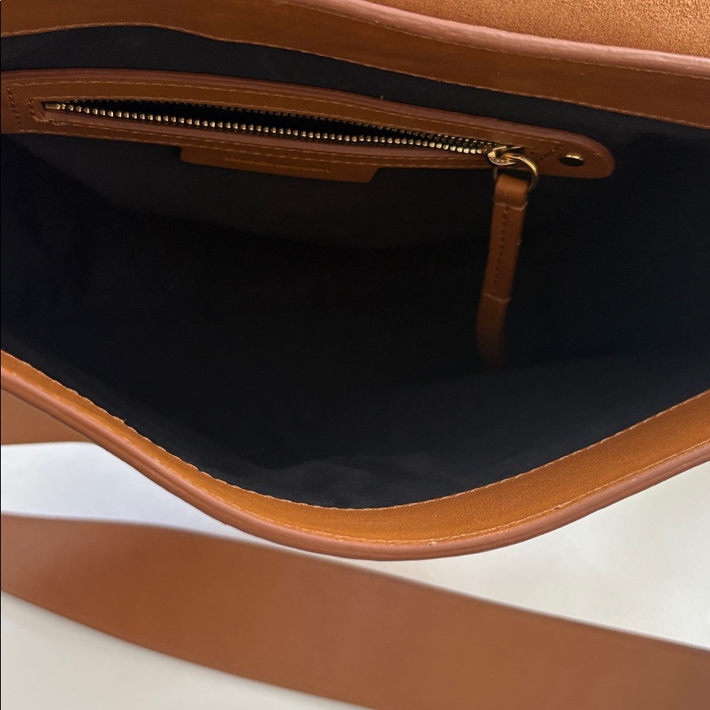 Isabel Marant Asli Leather and Suede Crossbody Bag. - Picture 9 of 12